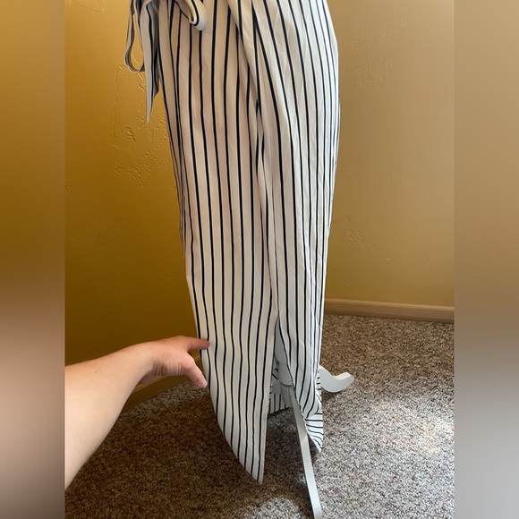 Guess striped jumpsuit size M - Picture 6 of 6